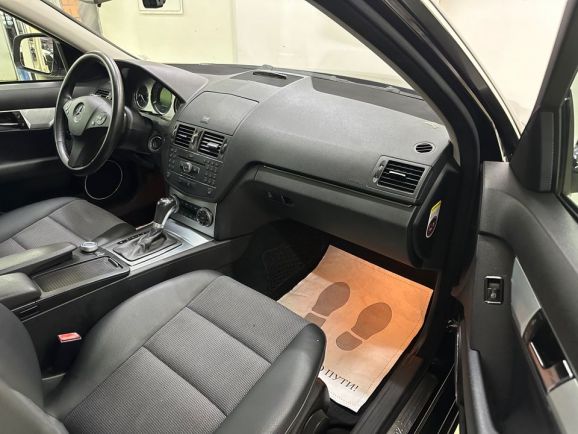 Mercedes-Benz C-Класс, 2.5 л, АТ, 2008 фото 18