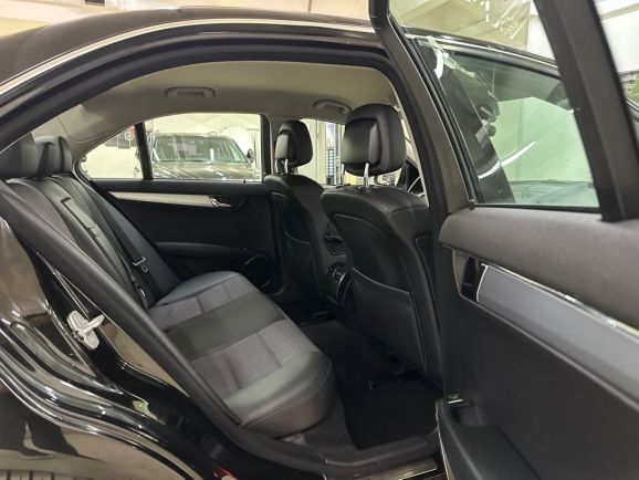 Mercedes-Benz C-Класс, 2.5 л, АТ, 2008 фото 1