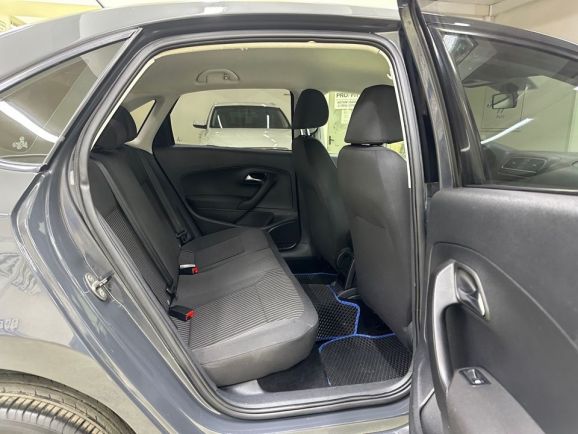 Volkswagen Polo, 1.6 л, АТ, 2012 фото 2