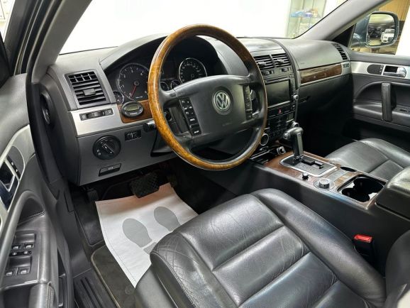 Volkswagen Touareg, 3.0 л, АТ, 2008 фото 9