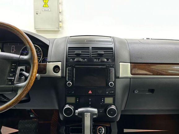 Volkswagen Touareg, 3.0 л, АТ, 2008 фото 14