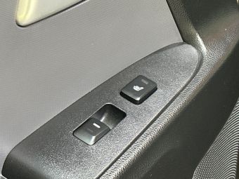 Kia Sportage, 2.0 л, АКПП, 2011 фото 10