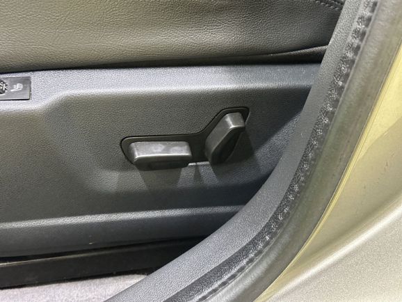 Peugeot 3008, 1.6 л, АТ, 2012 фото 1