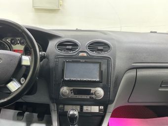 Ford Focus, 1.8 л, МКПП, 2008 фото 12