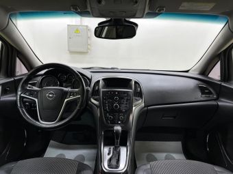 Opel Astra, 1.6 л, АКПП, 2011 фото 12