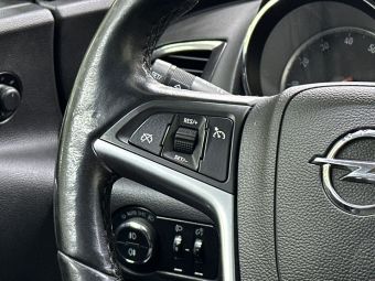 Opel Astra, 1.6 л, АКПП, 2011 фото 15