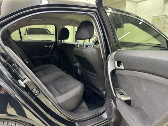 Honda Accord, 2.0 л, АТ, 2008 фото 2