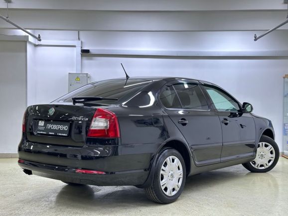 Skoda Octavia, 1.8 л, АТ, 2012 фото 6