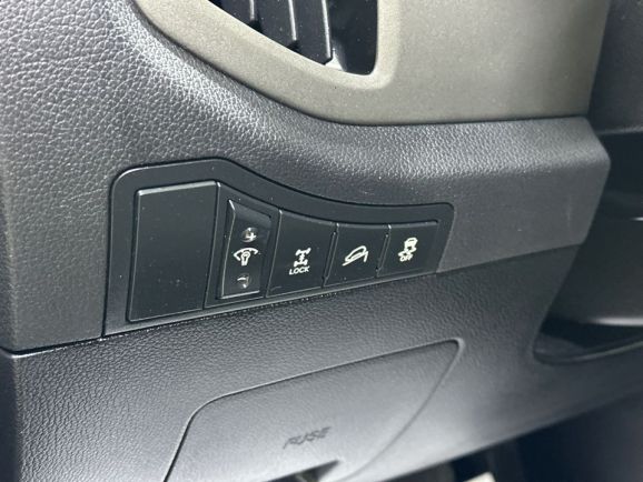 Kia Sportage, 2.0 л, АТ, 2014 фото 1