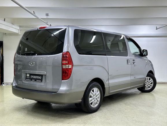 Hyundai H-1, 2.5 л, АТ, 2016 фото 8