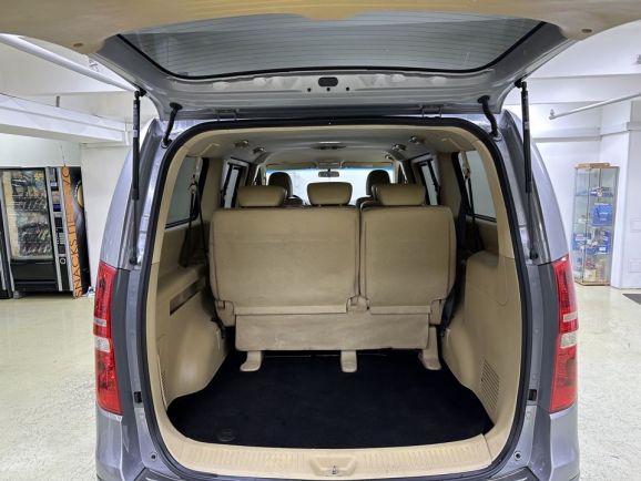 Hyundai H-1, 2.5 л, АТ, 2016 фото 9