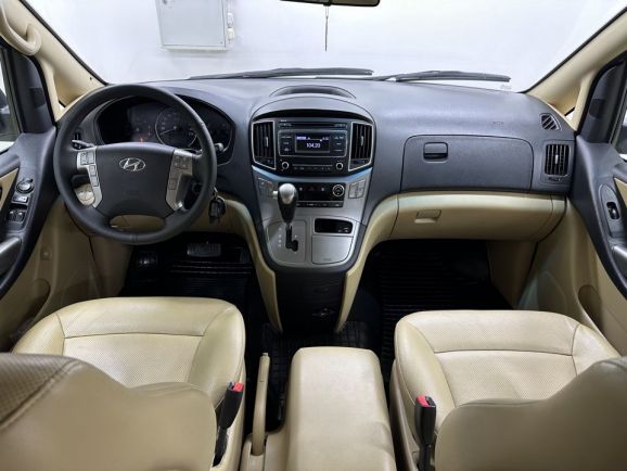 Hyundai H-1, 2.5 л, АТ, 2016 фото 13