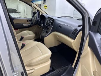 Hyundai H-1, 2.5 л, АКПП, 2016 фото 14