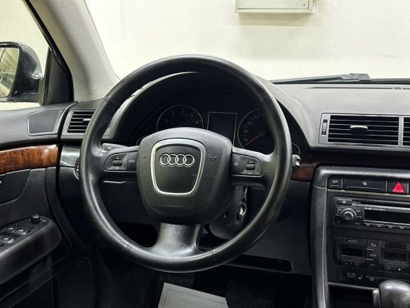 Audi A4, 1.8 л, Вариатор, 2005 фото 12
