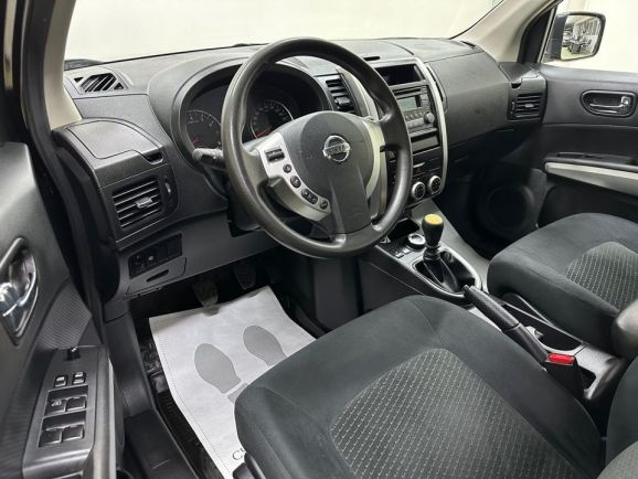 Nissan X-Trail, 2.0 л, МТ, 2012 фото 10