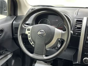 Nissan X-Trail, 2.0 л, МКПП, 2012 фото 12