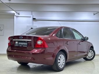 Ford Focus, 1.8 л, МКПП, 2008 фото 6
