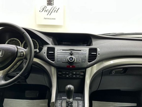 Honda Accord, 2.4 л, АТ, 2012 фото 19