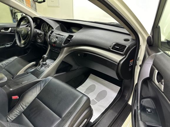 Honda Accord, 2.4 л, АТ, 2012 фото 21