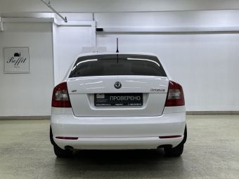 Skoda Octavia, 1.6 л, МКПП, 2013 фото 7