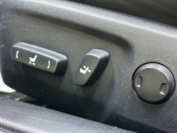 Toyota Camry, 3.5 л, АТ, 2017 фото 13