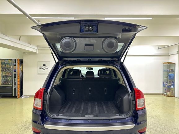 Jeep Compass Limited, 2.4 л, АТ, 2013 фото 9