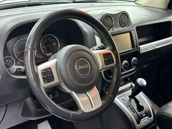 Jeep Compass Limited, 2.4 л, АТ, 2013 фото 13