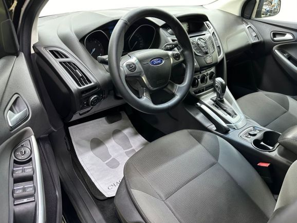 Ford Focus, 2.0 л, Робот, 2013 фото 10