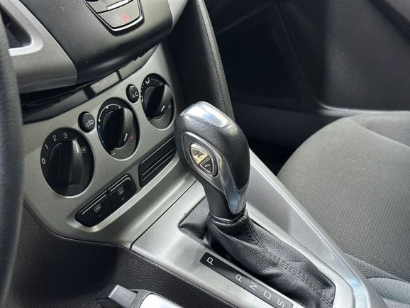 Ford Focus, 2.0 л, Робот, 2013 фото 12