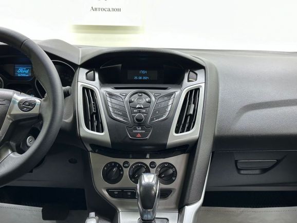 Ford Focus, 2.0 л, Робот, 2013 фото 15