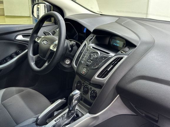 Ford Focus, 2.0 л, Робот, 2013 фото 17