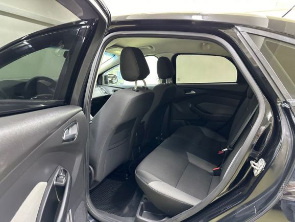 Ford Focus, 2.0 л, Робот, 2013 фото 1