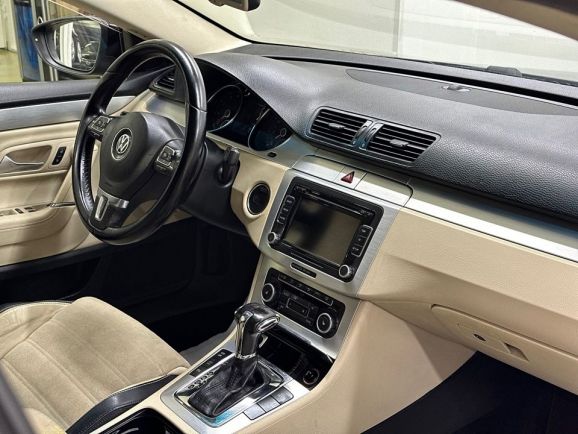 Volkswagen Passat CC, 1.8 л, Робот, 2009 фото 18