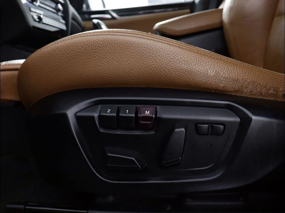 BMW X3, 2.0 л, АТ, 2014 фото 12