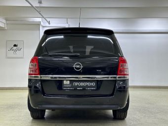 Opel Zafira, 1.8 л, РКПП, 2012 фото 7