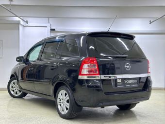 Opel Zafira, 1.8 л, РКПП, 2012 фото 8