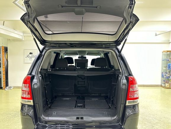 Opel Zafira, 1.8 л, Робот, 2012 фото 9