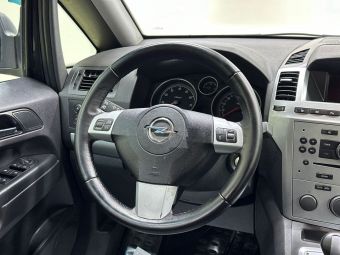 Opel Zafira, 1.8 л, РКПП, 2012 фото 11