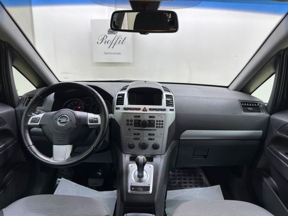 Opel Zafira, 1.8 л, Робот, 2012 фото 12