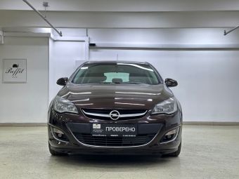 Opel Astra Cosmo, 1.6 л, АКПП, 2013 фото 4