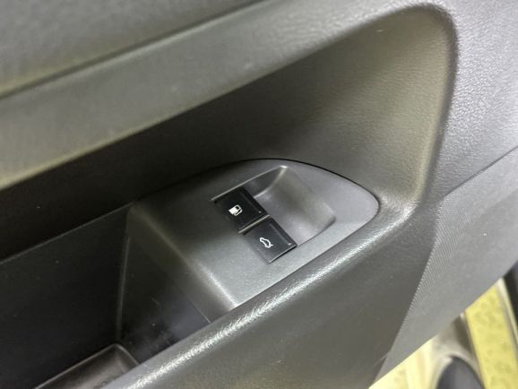 Volkswagen Touareg, 3.0 л, АТ, 2008 фото 2