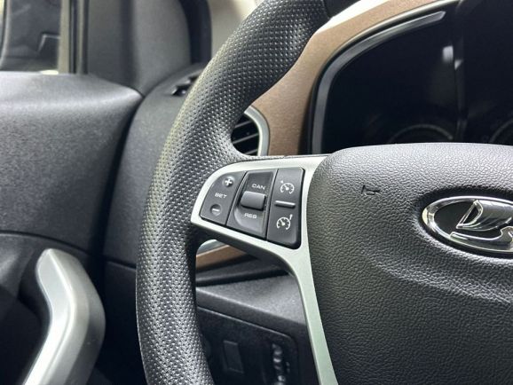 LADA (ВАЗ) XRAY Luxe (2018), 1.8 л, Робот, 2018 фото 13