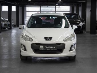 Peugeot 308, 1.6 л, МКПП, 2011 фото 4