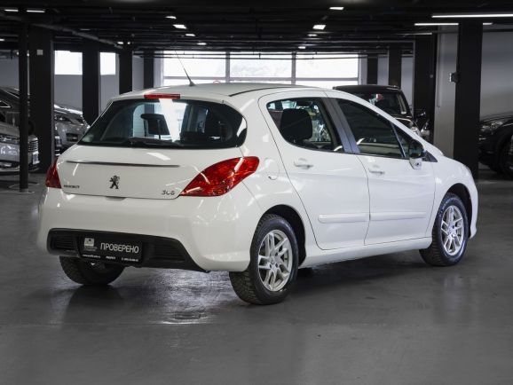 Peugeot 308, 1.6 л, МТ, 2011 фото 6