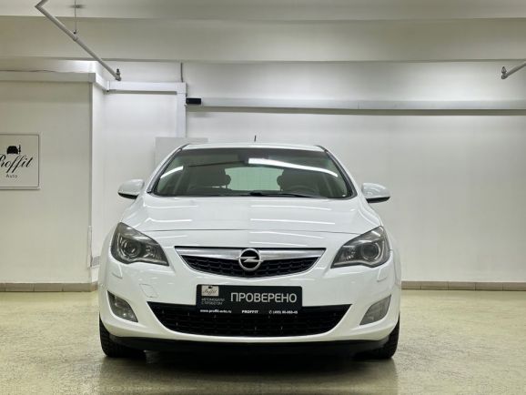 Opel Astra Cosmo, 1.6 л, АТ, 2011 фото 4