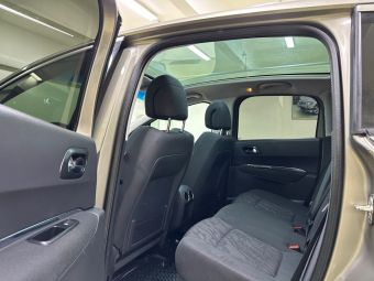 Peugeot 3008, 1.6 л, АКПП, 2012 фото 2