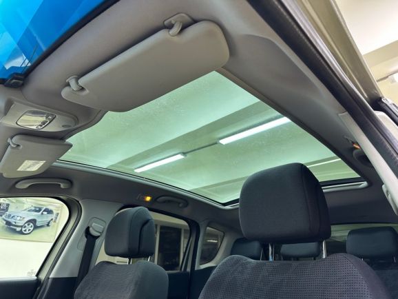 Peugeot 3008, 1.6 л, АТ, 2012 фото 1