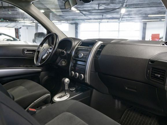 Nissan X-Trail, 2.0 л, АТ, 2012 фото 2