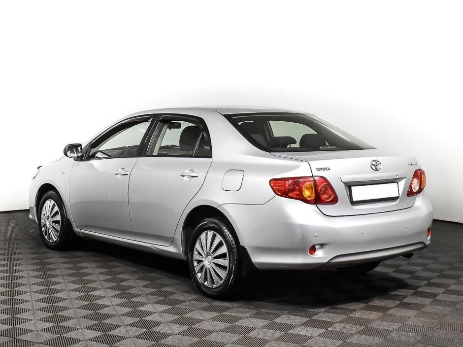 Toyota Corolla, 1.6 л, АТ, 2010 фото 5
