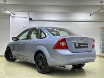 Ford Focus, 2.0 л, АКПП, 2008 фото 8